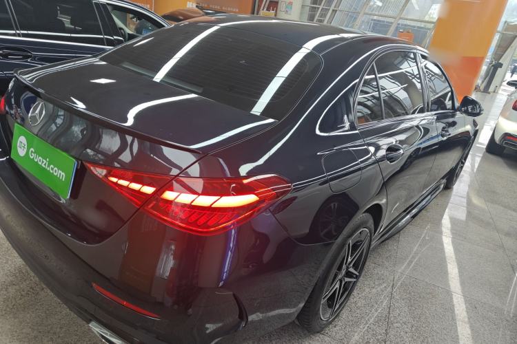 Used Mercedes-Benz C-Class 2023 Restyled C 260 L Night Edition Sports Version Rear Right 45 Deg