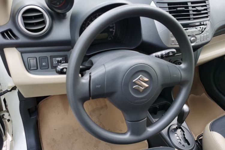 Used Suzuki Alto 2009 1.0L Automatic Luxury Version Steering Wheel