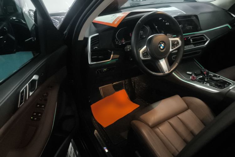 Used BMW X5 2019 xDrive40i M Sport Package Driver Seat