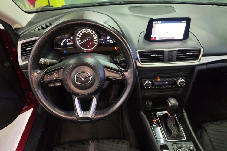 Used Mazda 3 Axela 2017 Hatchback 1.5L Automatic Luxury Model Emission Standard China V