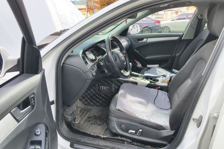Used Audi A4L 2013 35 TFSI Automatic Standard Model
