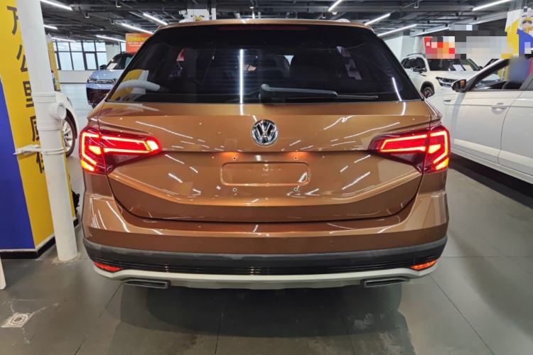 Used Volkswagen C-TREK 2018 230TSI DSG Comfort Model