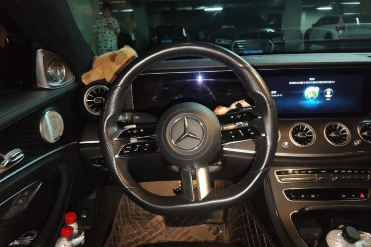 Used Mercedes-Benz E-Class 2022 E 260 Stylish Sports Edition
