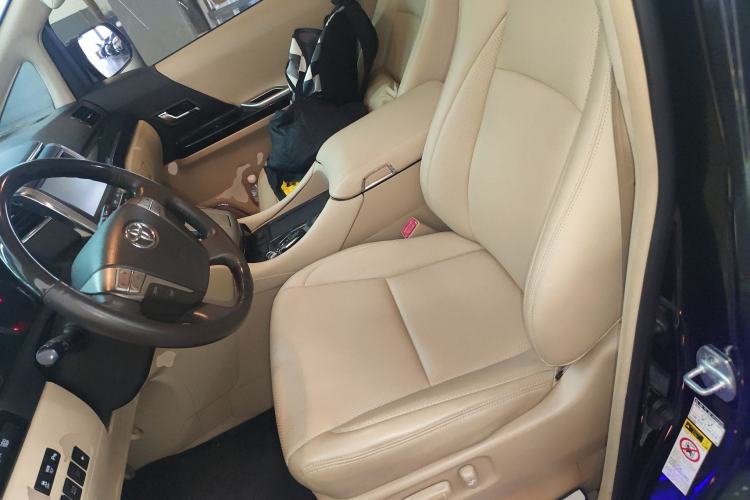 Used Toyota Alphard 2012 3.5L Luxury Edition