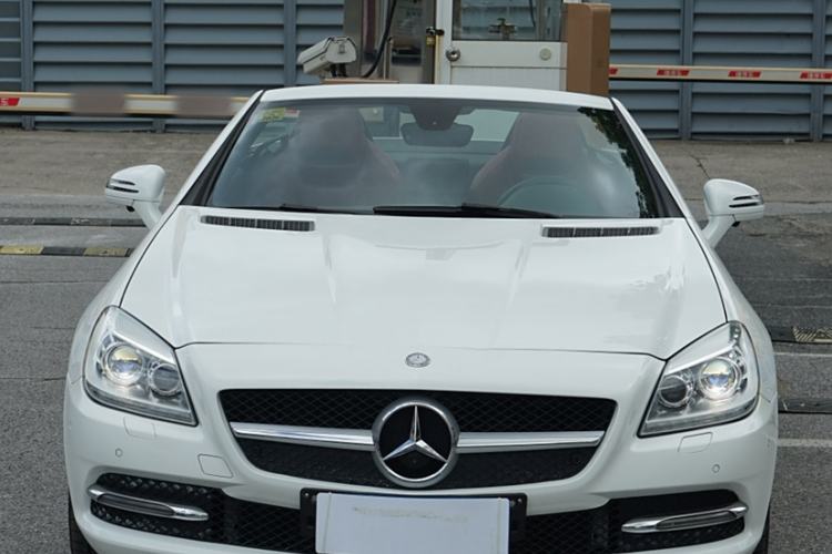 Used Mercedes-Benz SLK-Class 2011 SLK 200 Fashion Model
