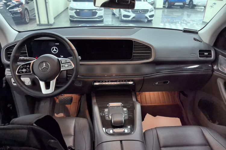 Used Mercedes-Benz GLE 2020 Restyled GLE 350 4MATIC Fashion Edition Center Console