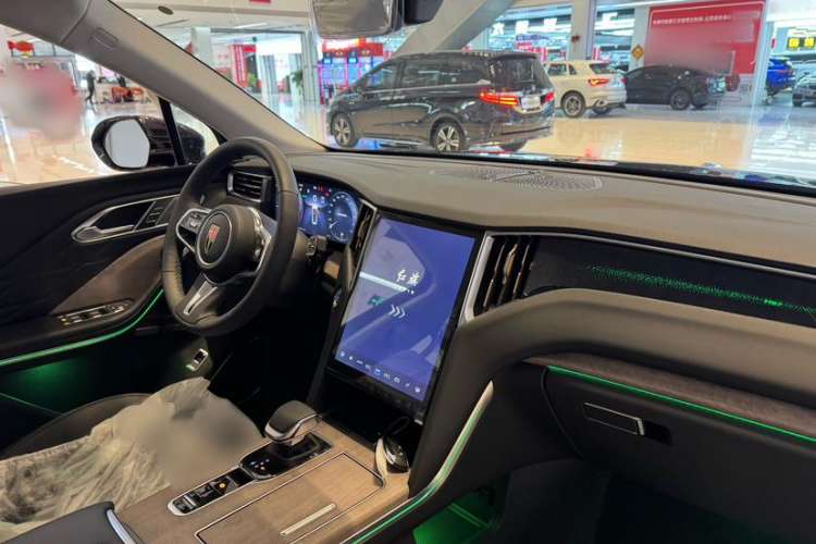 Used Hongqi HS7 2023 2.0T Automatic All-Wheel Drive Flagship Edition Six Seats