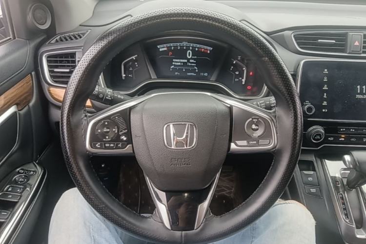 Used Honda CR-V 2017 240TURBO CVT Front-Wheel Drive Fashion Edition
