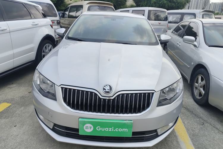 Used Skoda Octavia 2015 1.4TSI DSG Yijun Edition Front