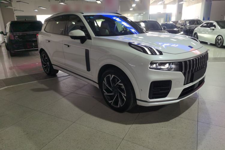 Used Lynk & Co 09 2021 2.0T Halo Six-Seater