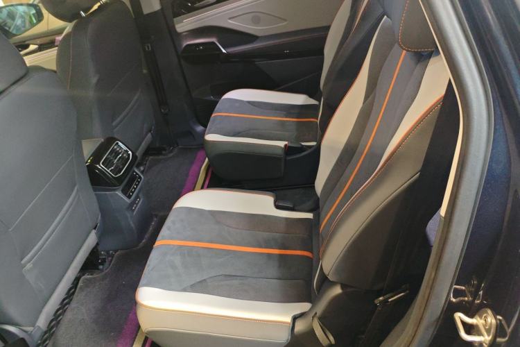 Used Volkswagen ID.6 CROZZ 2022 Long-Range PRO Edition