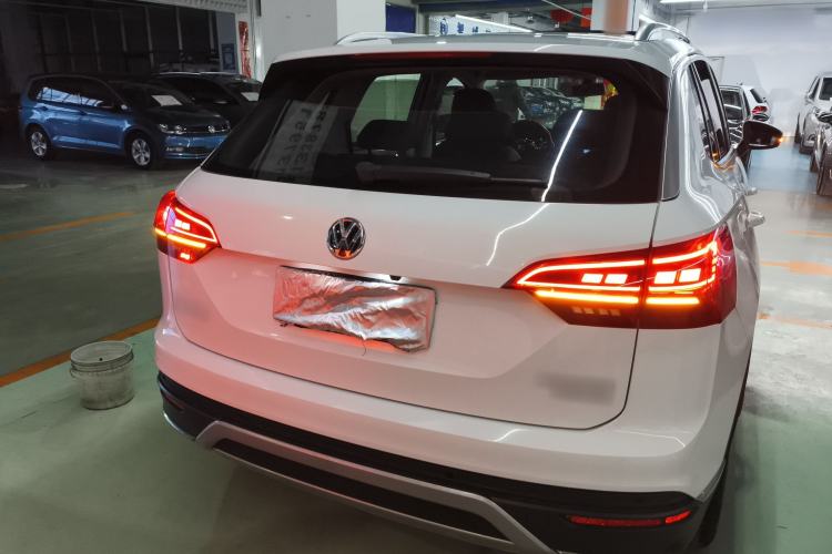 Used Volkswagen Tayron 2019 330TSI Two-Wheel-Drive Luxury Version China V Emission Standard
