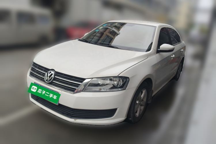 Used Volkswagen Lavida 2013 1.6L Automatic Fashion Edition