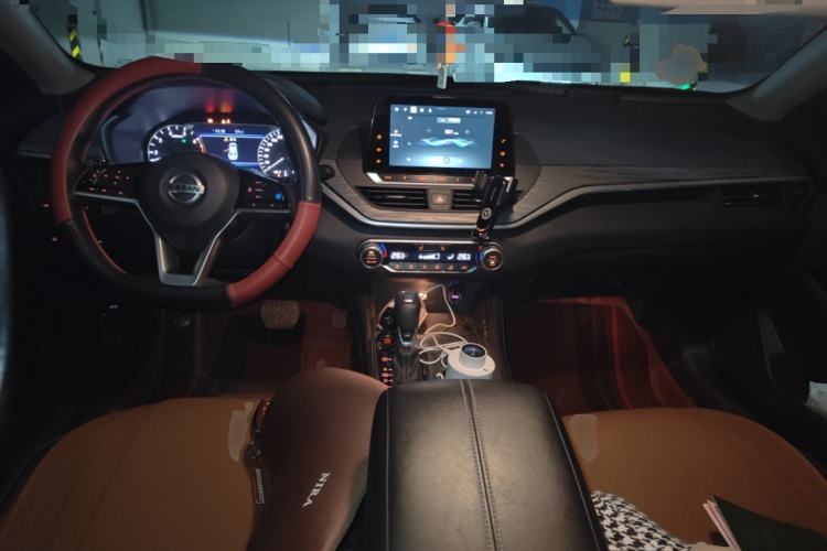 Used Nissan Teana 2021 2.0T XL Upper AD1 Smart Navigation Edition Center Console