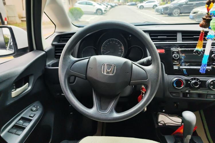 Used Honda Fit 2016 1.5L LXS CVT Comfort Sunroof Version
