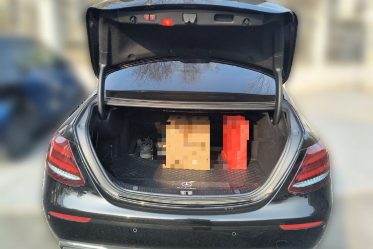 Used Mercedes-Benz E-Class 2018 Facelift E 200 L Trunk