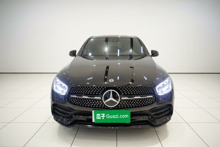 Used Mercedes-Benz GLC Coupe 2023 GLC 300 4MATIC Coupe SUV Front