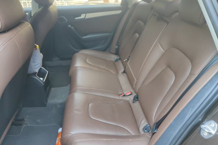 Used Audi A4L 2013 35 TFSI Automatic Standard Model
