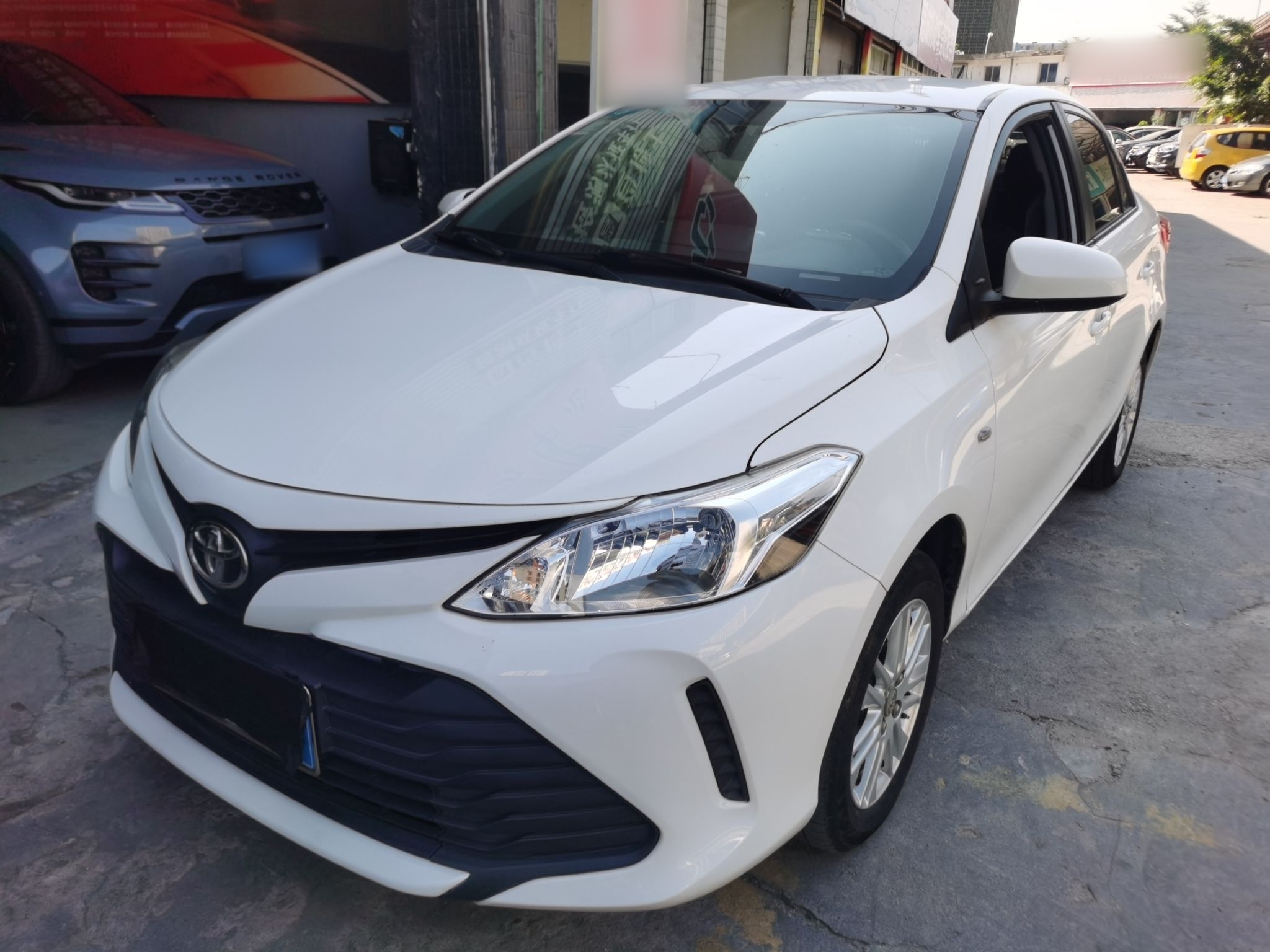 Parte inferior delantera