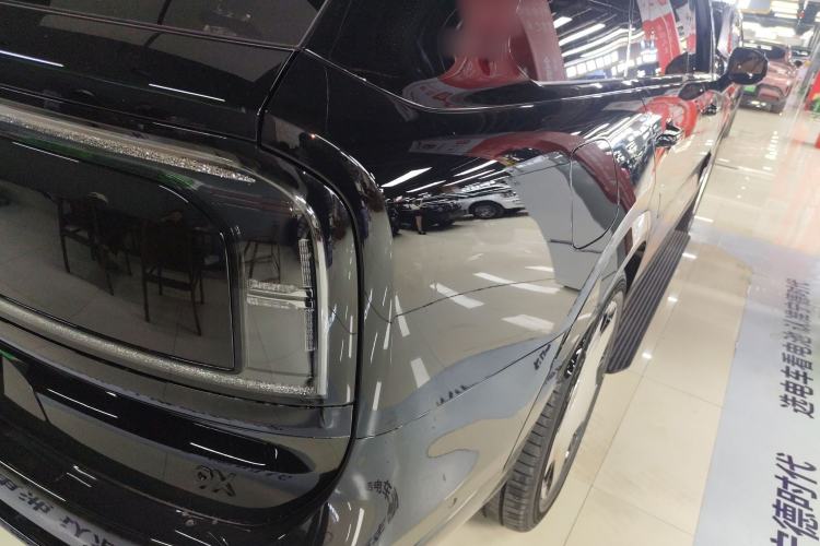 Used Zeekr 9X 2025 Ultra Edition 70kWh
