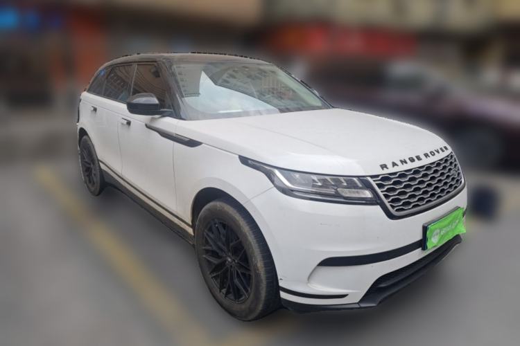 Used Land Rover Range Velar 2019 250 PS Front Right 45 Deg