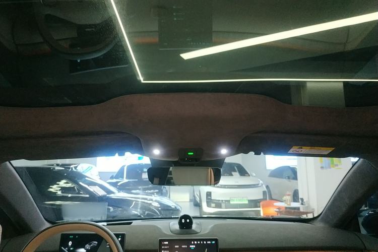 Used Nio ET7 2022 75 kWh Headliner