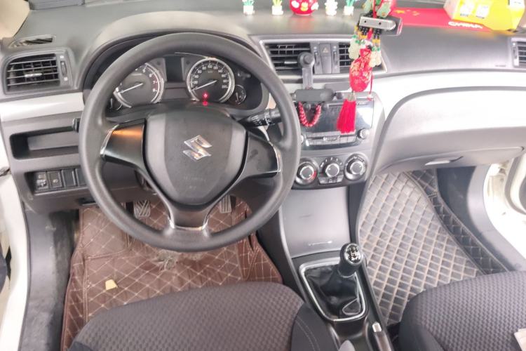 Used Suzuki Alivio 2015 1.6L Manual Comfort Model Steering Wheel