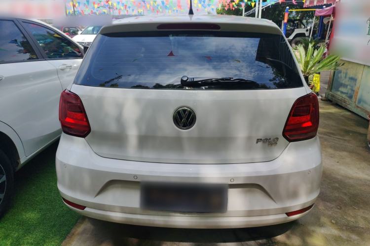 Used Volkswagen Polo 2016 1.6L Automatic Comfort Model
