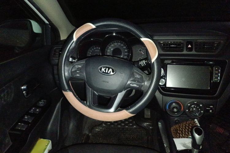 Used Kia K2 2012 Hatchback 1.6L AT Premium Commemorative Edition
