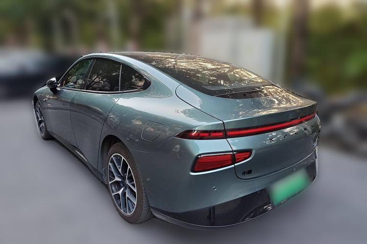 Used XPeng P7 2023 P7i 610 Pengyi Performance Edition Rear Left 45 Deg