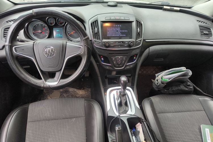 Used Buick Regal 2015 1.6T Leading Technology Model Center Console