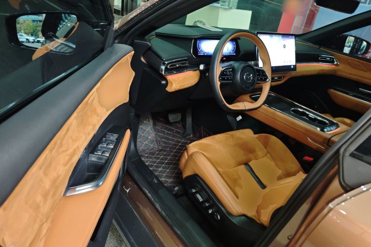 Used Mazda EZ-6 2024 Range-Extended 200 Luxury Edition