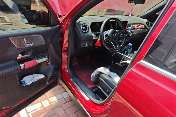 Used Mercedes-Benz GLB 2020 Updated GLB 200 Dynamic Edition Driver Seat