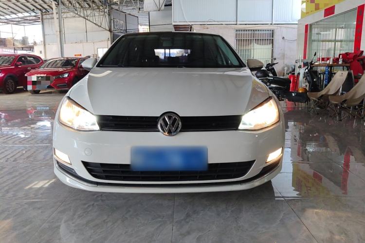 Used Volkswagen Golf 2016 180TSI Automatic Comfort Model
