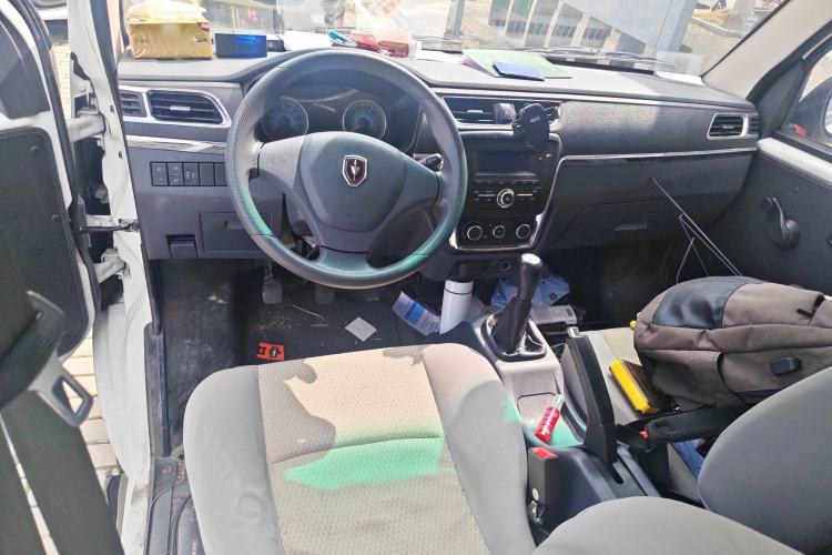 Used Jinbei Hiace X30 2021 1.5L Wealthy Edition Bus China VI Standard SWC15M Center Console