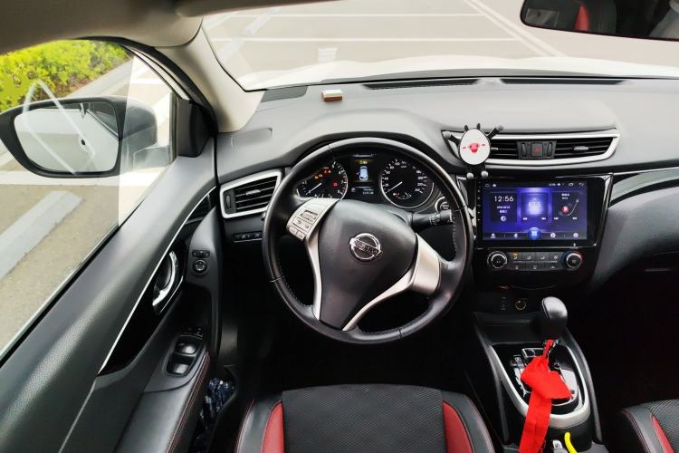 Used Nissan Qashqai 2016 2.0L CVT Luxury Edition
