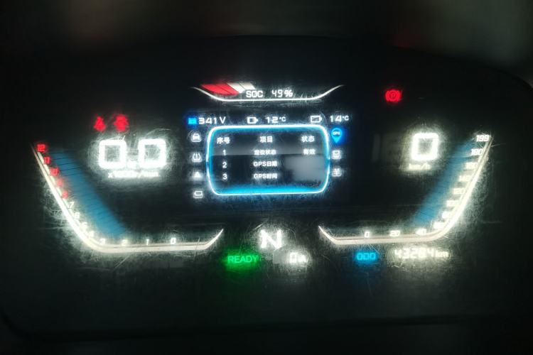 Used Sunlong DST 5 2021 All-Electric Van with 41.86 kWh