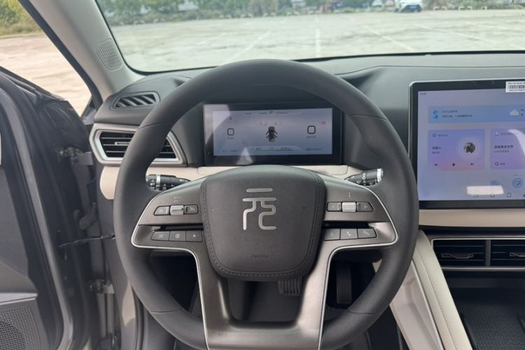 Used BYD Yuan UP 2024 401KM Leading Edition Steering Wheel