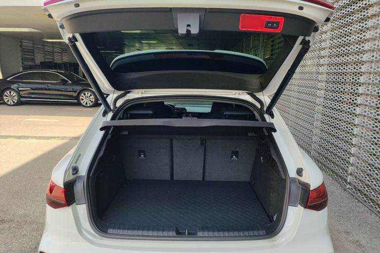 Used Audi A3 2025 Sportback 35TFSI Prestige Edition + Luxury Selection Package Trunk