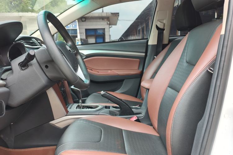 Used BYD G5 2014 1.5TID Automatic Luxury Version
