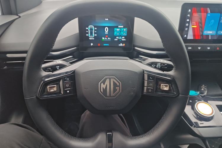 Used MG 4 EV 2022 425 km Luxury Edition
