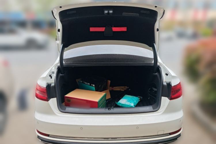 Used Audi A4L 2018 30th Anniversary Edition 40 TFSI Trendy Model Trunk