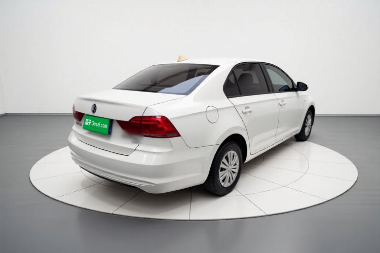 Used Volkswagen Santana 2016 1.6L Manual Fashion Edition