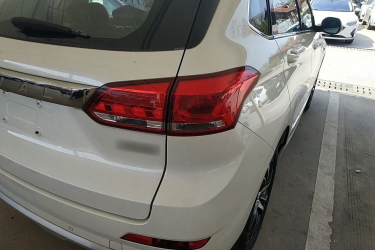 Used Haval H6 Coupe 2018 Red-Label 1.5T Automatic Two-Wheel Drive Ultra-Luxury Model
