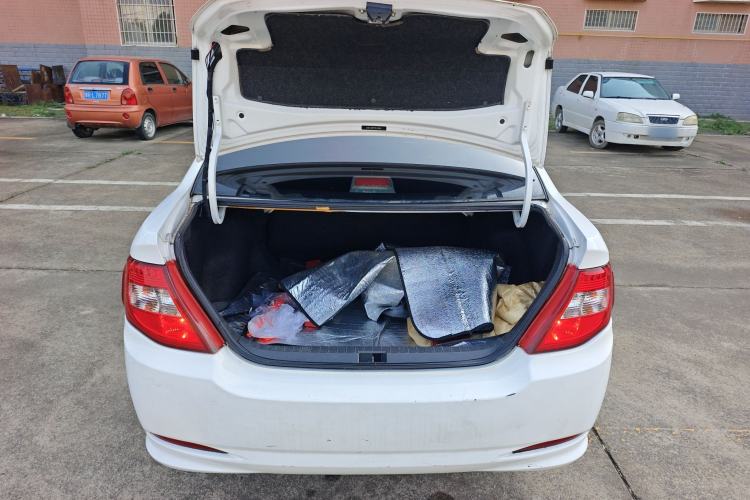 Used BYD F3 2015 Energy-Saving Edition 1.5L Manual Luxury Model