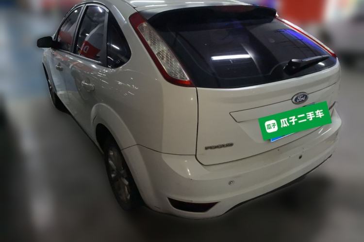 Used Ford Focus 2013 Hatchback Classic 1.8L Automatic Base Model Rear Left 45 Deg