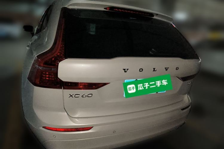 Used Volvo XC60 2019 T5 4x4 Smart Edition China V Standard
