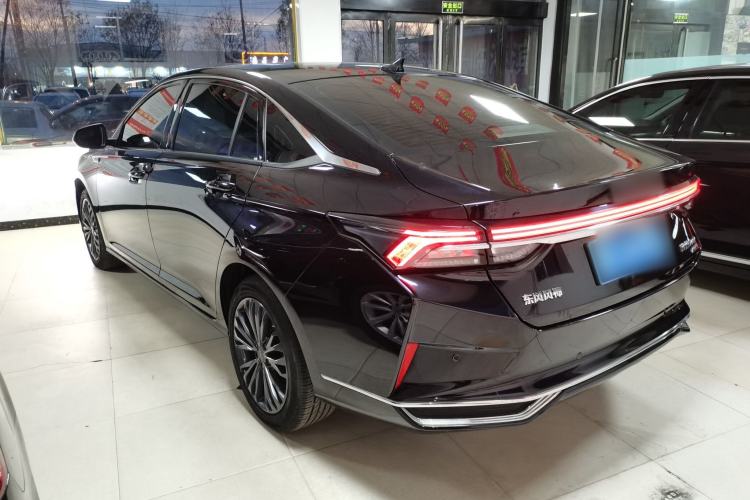 Used Dongfeng Aeolus Yixuan MAX 2023 1.5T Ultra-Stylish Trendsetting Dad Edition