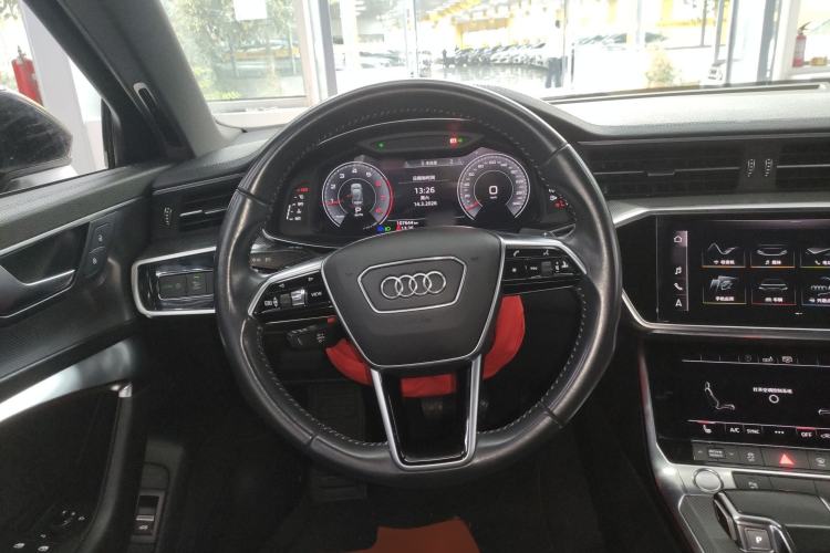 Used Audi A6L 2019 40 TFSI Luxury Dynamic Model Steering Wheel