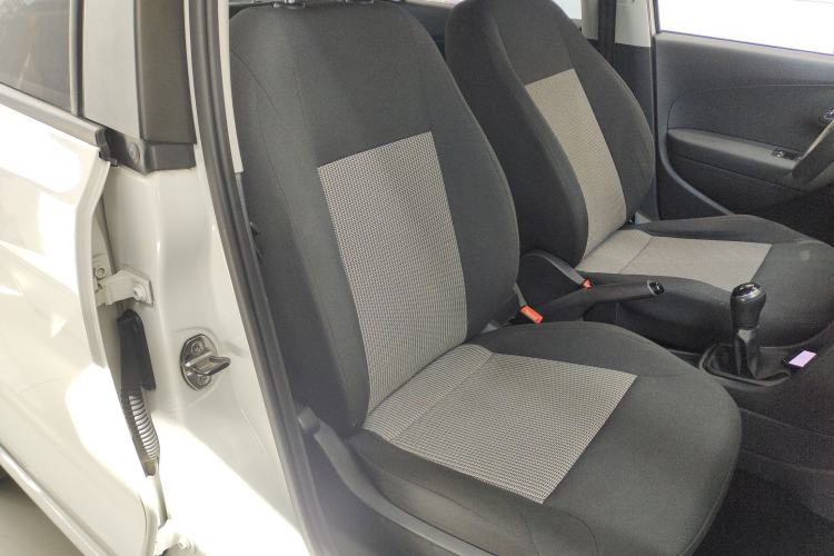 Used Volkswagen Polo 2016 1.4L Manual Fashion Model
